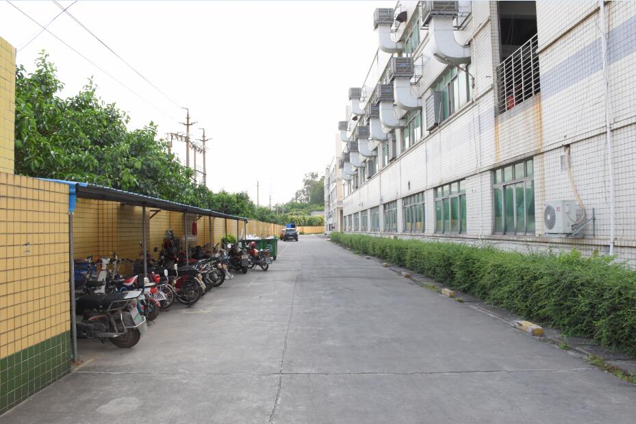 林泰箱包工廠外景